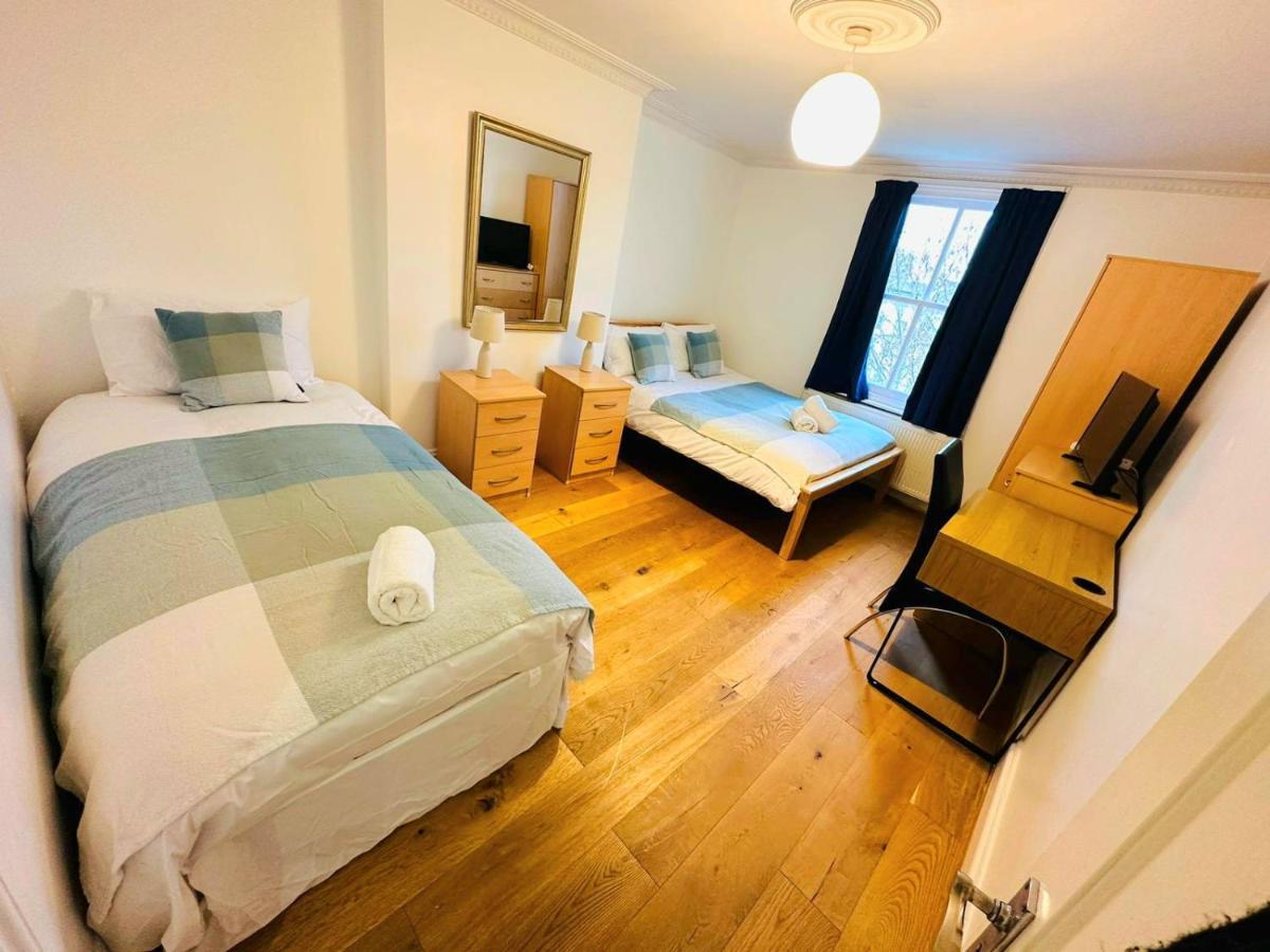 Cosy Home In Kensington - Great Location! 3 Minutes Walk To Earl'S Court Station Λονδίνο Εξωτερικό φωτογραφία