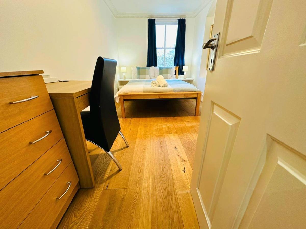 Cosy Home In Kensington - Great Location! 3 Minutes Walk To Earl'S Court Station Λονδίνο Εξωτερικό φωτογραφία